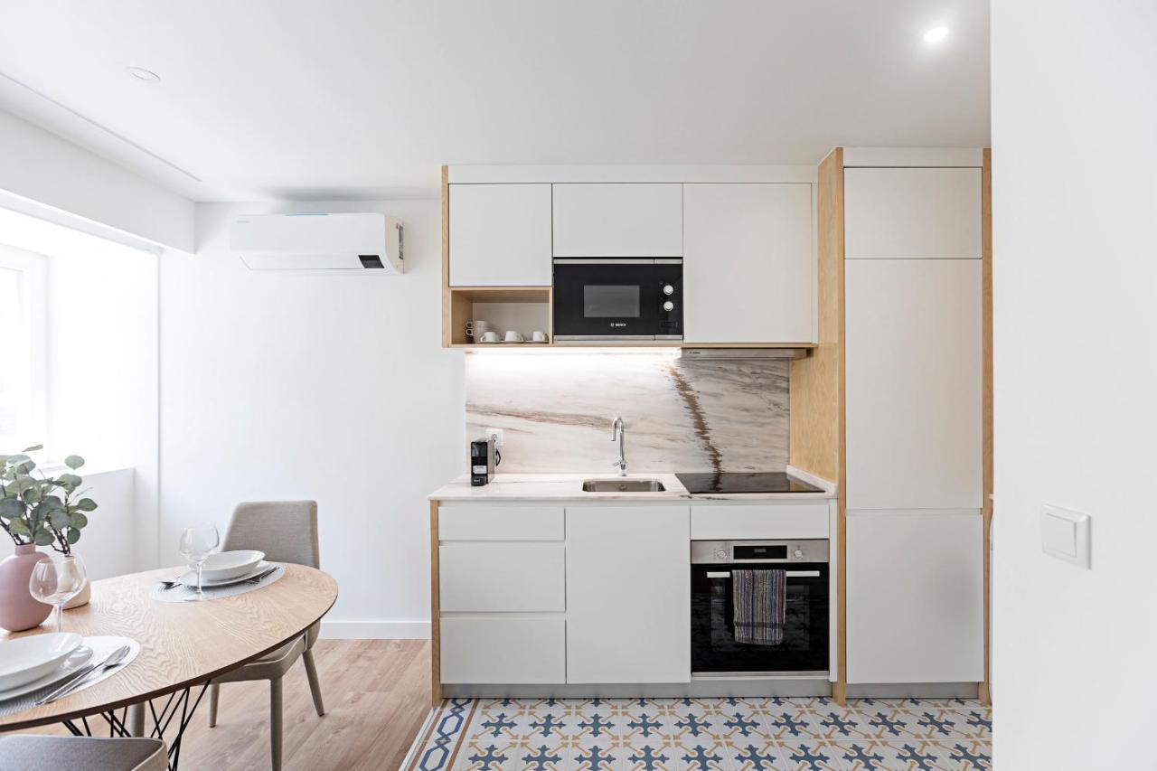Urban House By Lovelystay Porto Exterior photo